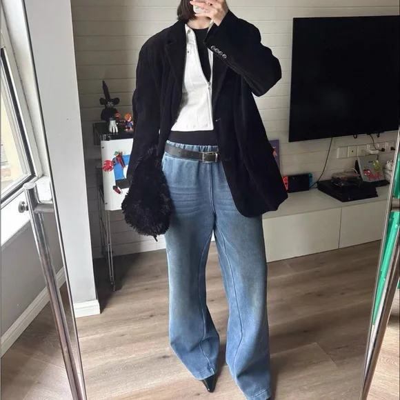 Blue Wide-Leg Jeans